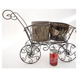 Carosse en mï¿½tal avec 2 cache-pots en