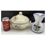 Pot en faï¿½ence Sarreguemines, France, et pichet