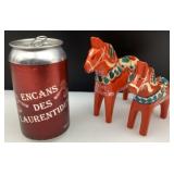 2 chevaux traditionnels de Dalécarlie, Suède