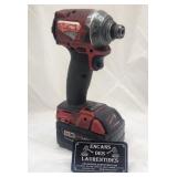 Clé à choc Milwaukee 18 volts lithium,