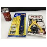 2 outils neufs, dont Volt-a-Grip