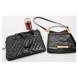 2 sacs à main en cuir verni, dont 1 matelassé