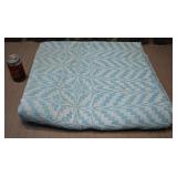 Catalogne tissée, 80'' x 96'',