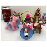 Lot de figurines / jouets, dont Burger King