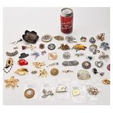 Lot de broches, dont Coro, West Germany,