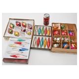 Lot de boules de Noël en verre, dont creuses