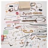 Boîte en bois avec bijoux, dont argent 925,