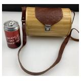 Bourse en bois et en cuir