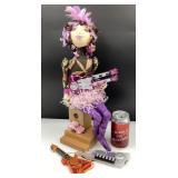 *Poupée artisanale avec 3 instruments de