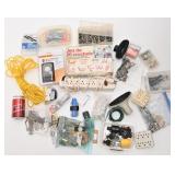 Lot de quincaillerie