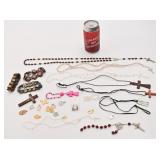 Lot religieux, dont croix / relique du Frï¿½re