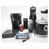 Lot d'articles de cuisine, dont Sodastream et