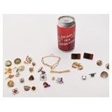 Lot de boutons de manchettes et d'ï¿½pinglettes