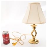 Lampe de table avec base en laiton