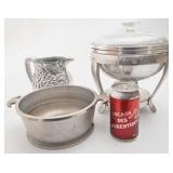 3 piï¿½ces en aluminium, dont pichet, vintage