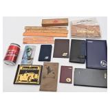 Lot de papeterie et jeu de dominos