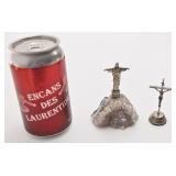 2 bibelots religieux, dont 1 sur pierre