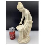 *Sculpture de femme, signï¿½e A. Santini, vintage