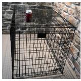 *Cage ï¿½ chien, 42'' x 28'' x 30''