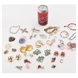 Bijoux et objets religieux, vintage