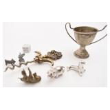 Lot de miniatures, en métal, et tire-bouchon