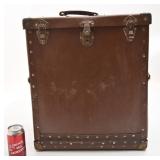 Ancienne valise J. P. Grimard