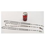 3 chapelets vintage, dont Notre-Dame-du-Cap