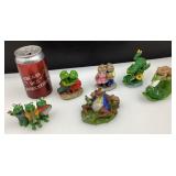 Figurines de grenouilles