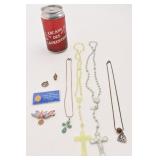 Lot religieux, dont chapelets