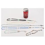 Lot de chapelets, dont avec relique Sainte-Anne-
