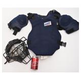 Masque et plastron de receveur au baseball,