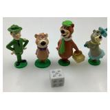 4 figurines de collection Yogi l'ours