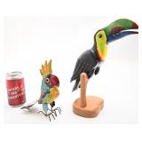 2 oiseaux dï¿½coratifs, dont toucan en bois sculptï¿½