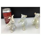 3 figurines en porcelaine, 2 oursons et 1 liï¿½vre,