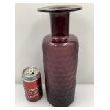 Vase en verre améthyste, alveolé
