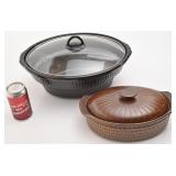 2 casseroles, avec couvercle, dont Wedgwood