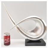 *Sculpture abstraite