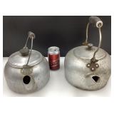 2 boulloires, en aluminium, vintage