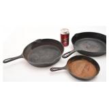 3 poêles en fonte, dont Griswold