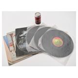 7 albums 33 tours / RPM, dont double Genesis et