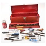 Coffre à outils, en métal, avec outils manuels