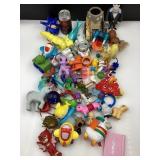 Lot de petits jouets / figurines