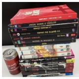 Lot de livres, dont Sin City et Shonen