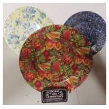 Lot varié, dont plats en verre et 3 assiettes
