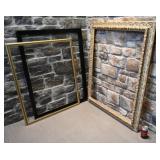 3 encadrements, 28'' x 34.75'', 30'' x 40'' et
