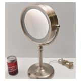 Miroir électrique de table, grossissant