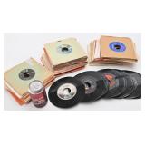 130 vinyles 45 tours / RPM, en bonne condition