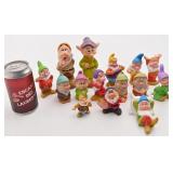 Lot de figurines des sept nains de Disney