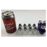 Lot de mini salières et poivrières, dont 3 en