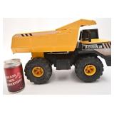 Camion Tonka, vintage, en métal et en plastique